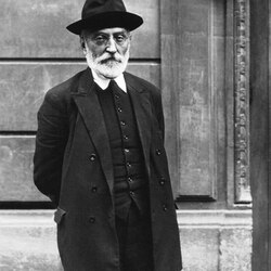Miguel_de_Unamuno_Meurisse_c_1925.JPG