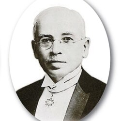 David Bowman Schneder.jpg