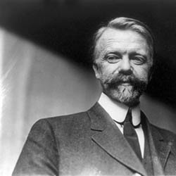 Luther_Halsey_Gulick_c. 1900-1918.jpg