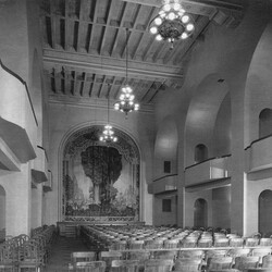 womensclub_sanfran_auditorium.jpg