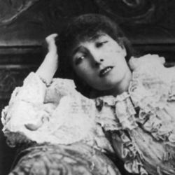 SarahBernhardt.JPG