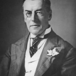 Joseph_Chamberlain_MP.png
