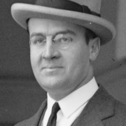 Warren_Delano_Robbins,_1922_March_3.jpg