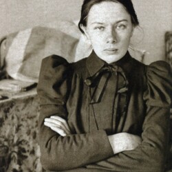 Nadezhda_K_Krupskaya.jpg