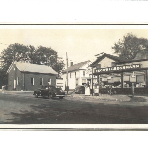 Stoney Ridge and Detroit Rd. looking south. c. 1945