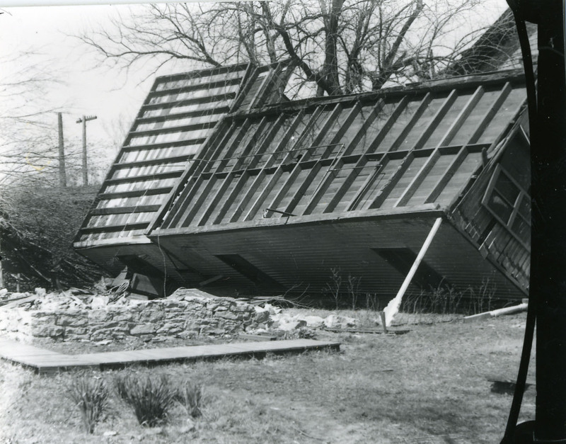 https://history.lplks.org/files/original/99f09d1d31ab273c880247a10eabb657.jpg