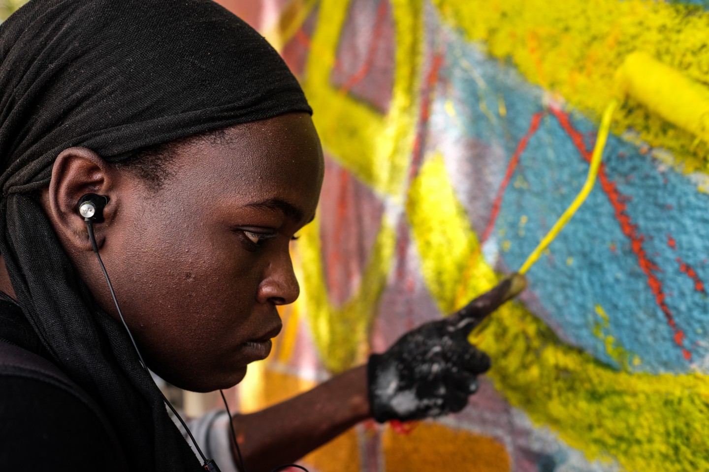 ONE Breaking Down Walls by Painting Them Senegal's First Lady of