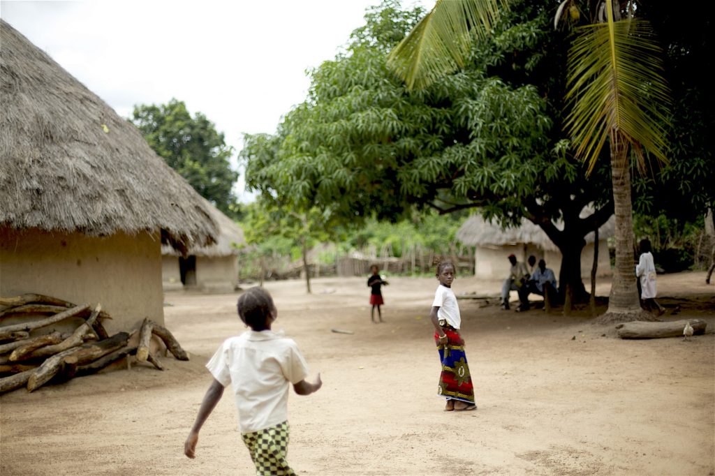 Children in Yereweliah, Guinea.
