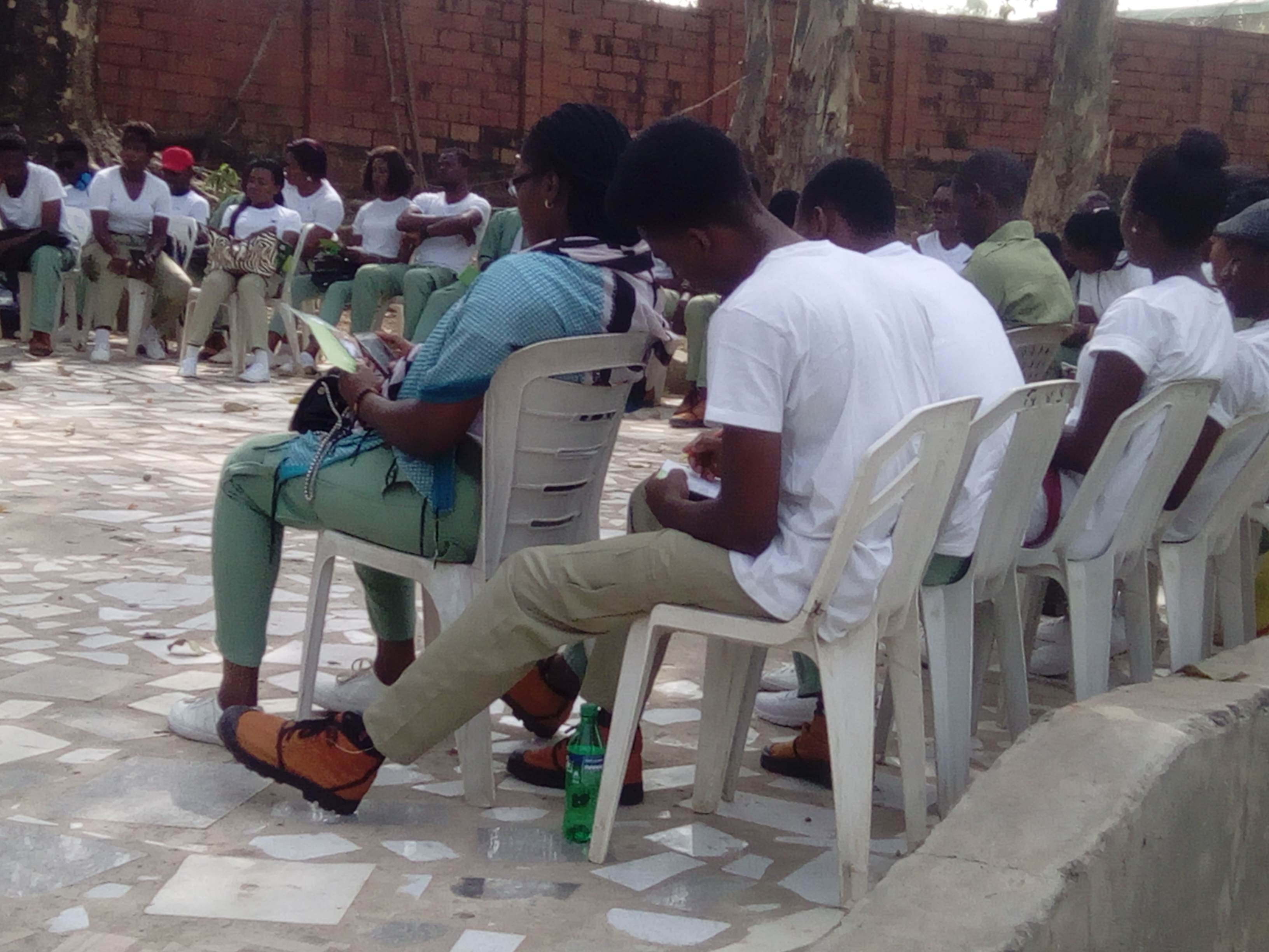 corps-members-signing-mns-petition-card
