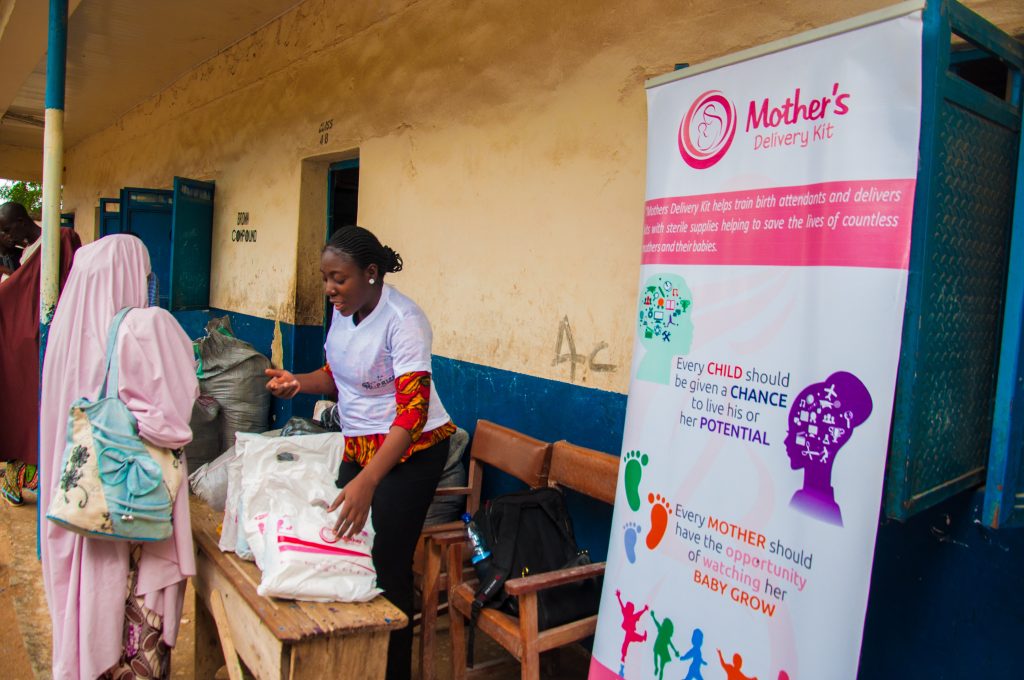 ms-jaiyeoba-at-work-talking-about-the-mothers-delivery-kit