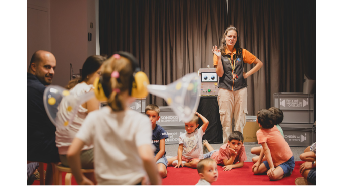 Sonidos teledirigidos (+4) 1