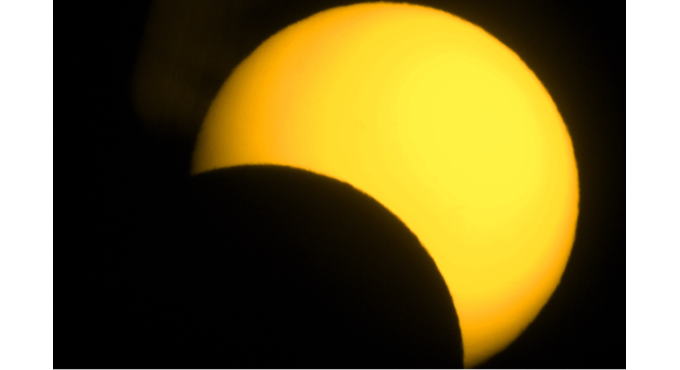 A la recerca de l’eclipsi (+8) 1