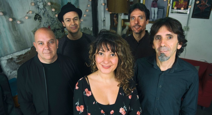 Jazz Pretenders feat Marian Barahona