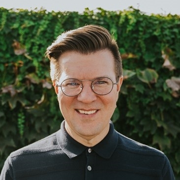Brett Vowell