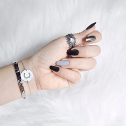 Onecklace - Instagram