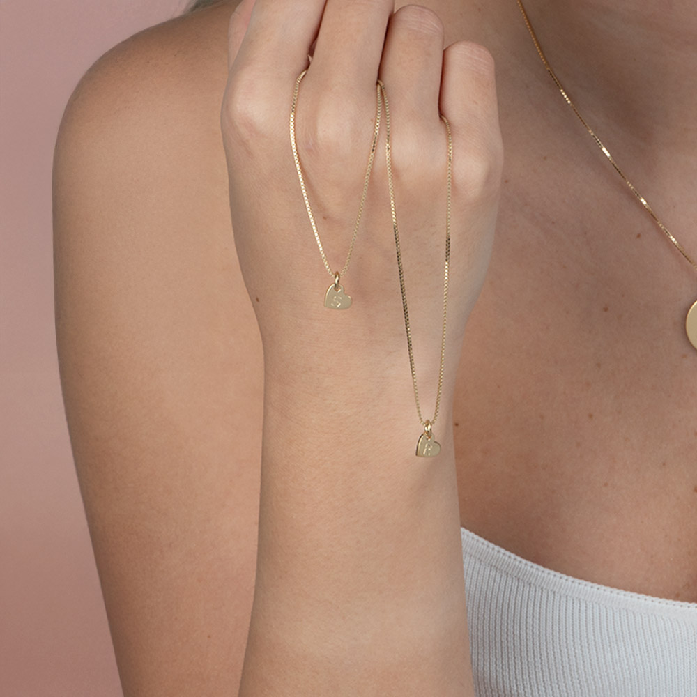 Conjunto de Collar Circular - Madre e Hija on a model - 2