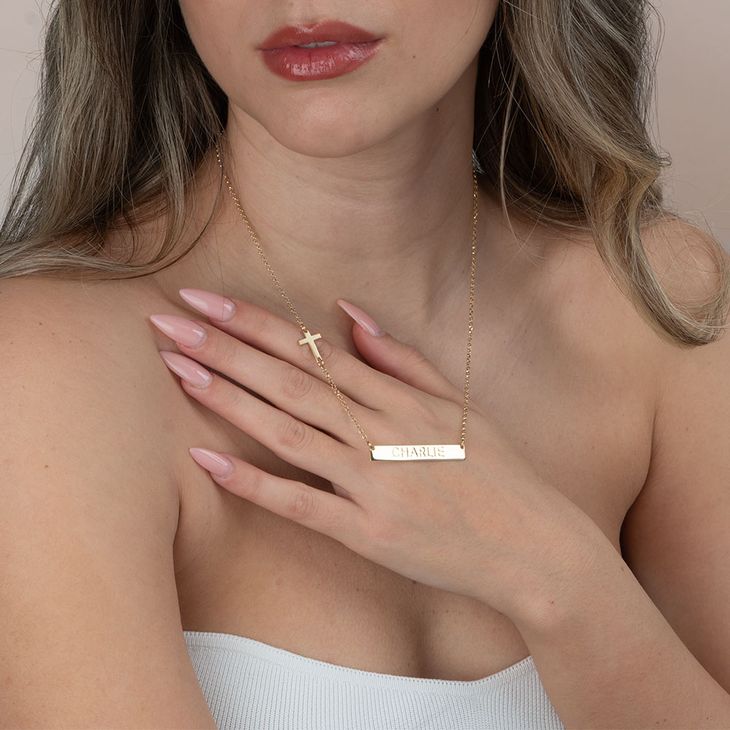 Collar de Barra con Cruz 