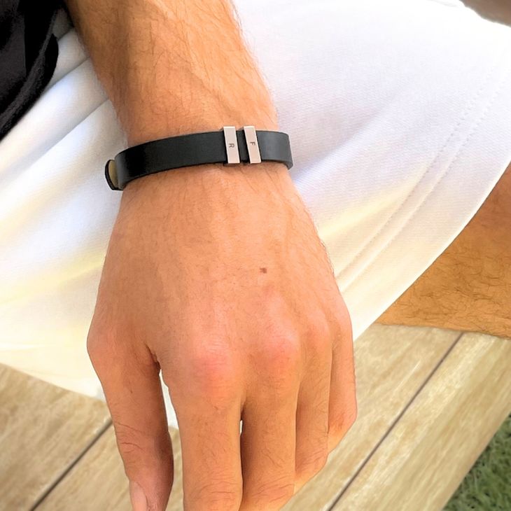 Pulsera de Cuero Grabada para Hombre 