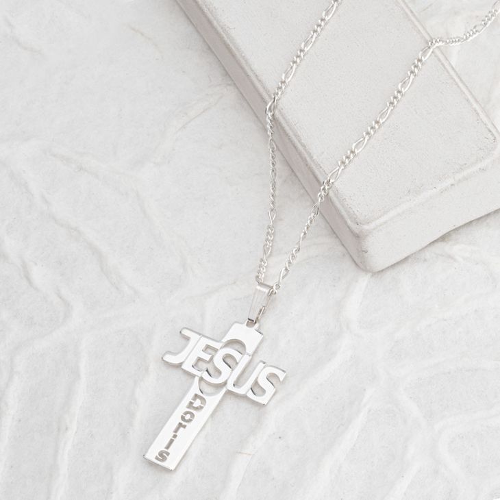 Collar de Cruz de Jesús con Nombre