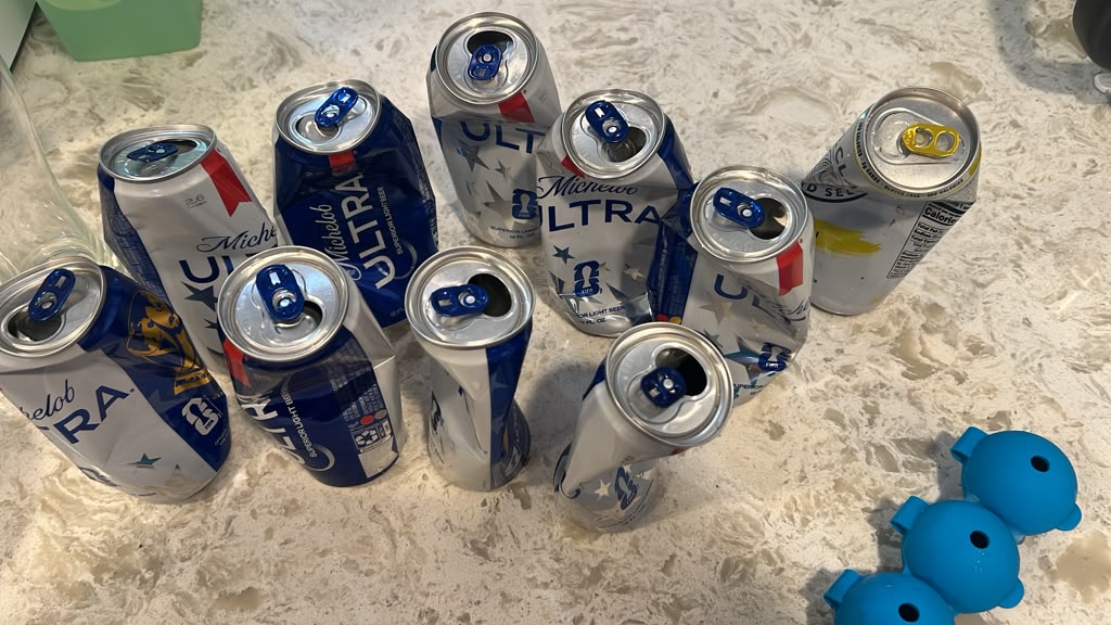 Beer logged by ExaltedCloudyAle