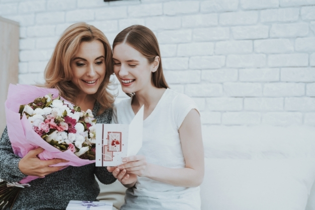 Envía Flores a Mamá: 3 tipos de arreglos para celebrar su día