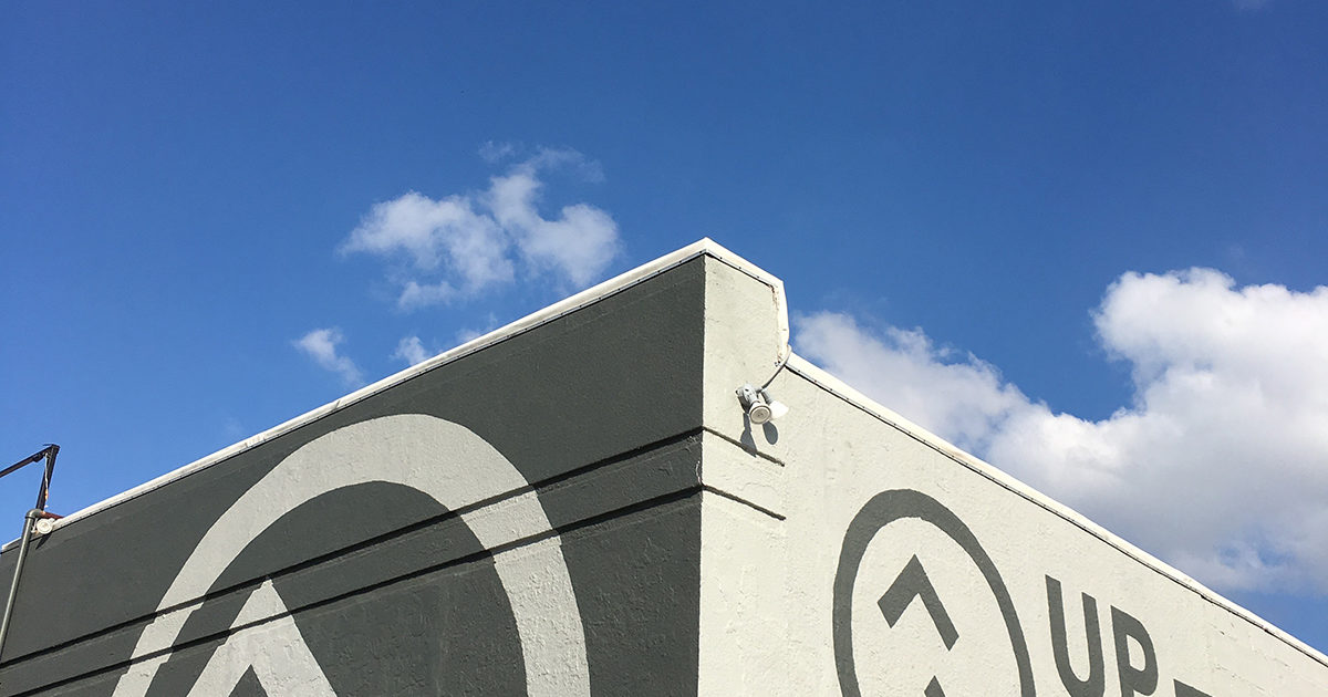 On the Grid : Up / Down Arcade Bar