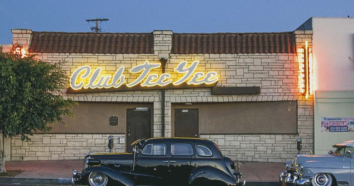 On the Grid Club Tee Gee