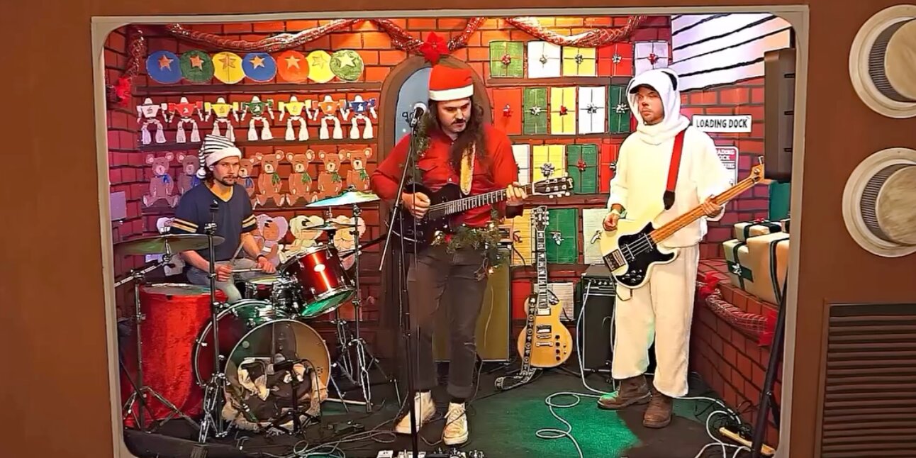 Promotional image for Dean the Dog + Sawtooth + Walkaway Wendies