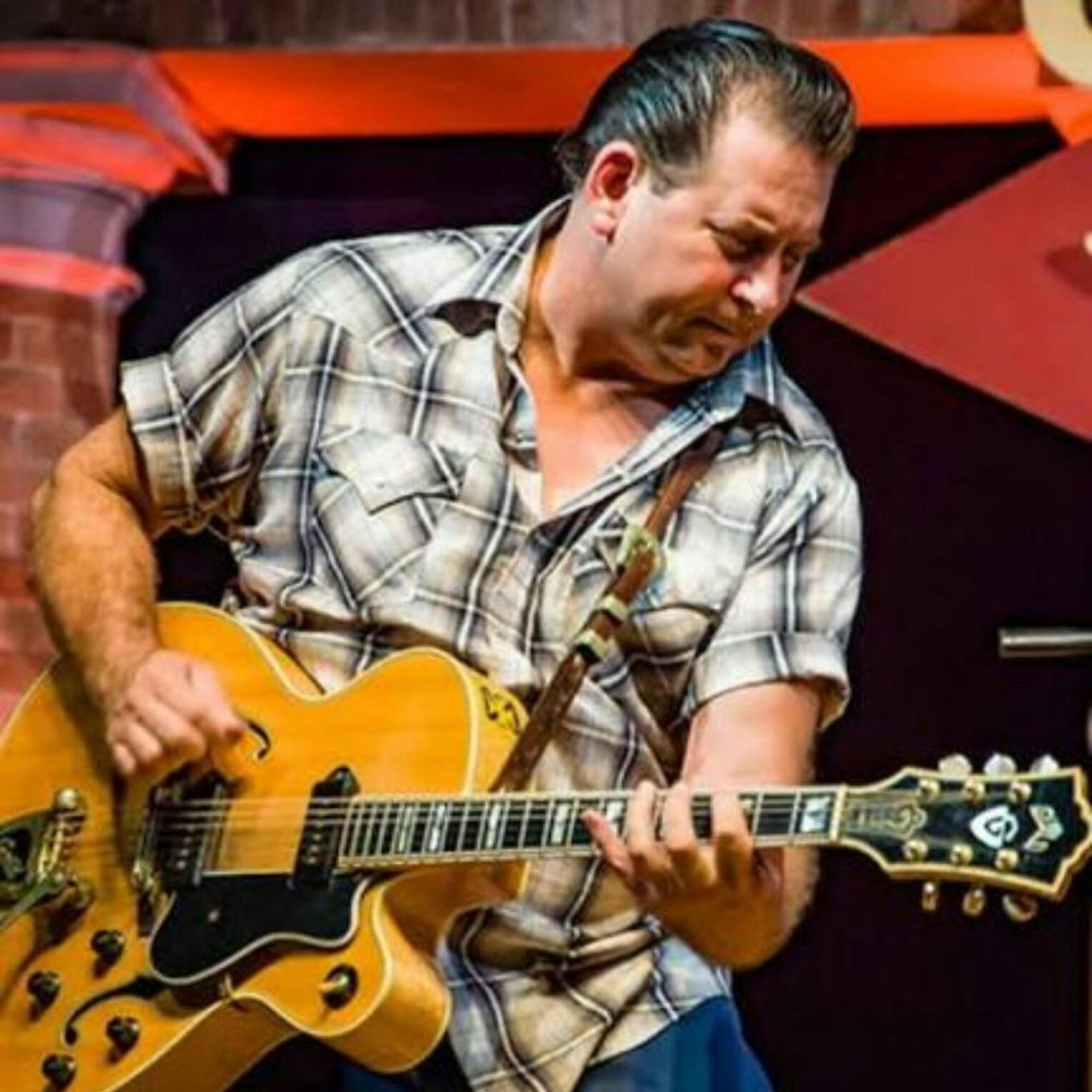 Dave Gonzalez (Of The Paladins) ft. Mondo Cortez and the Chicago Blues Angels @ Robert’s Westside