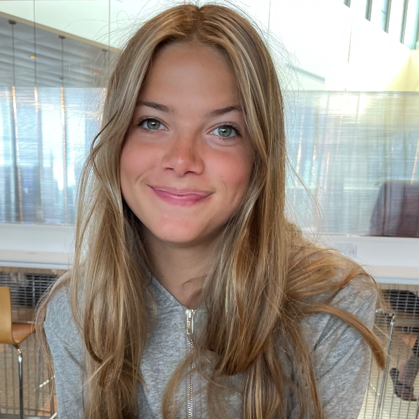 Alina Cospolich