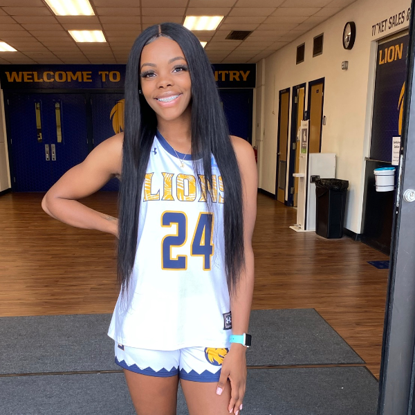 Asiyha Smith