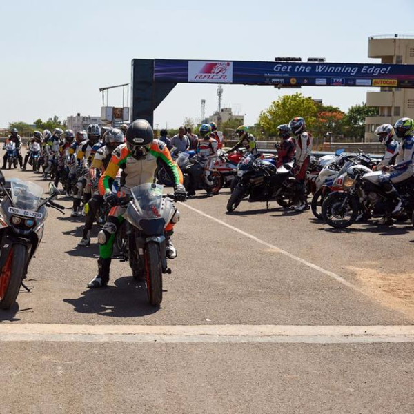 RACR - Sportbike School