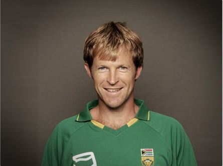 JONTY RHODES DOUBLE WICKET