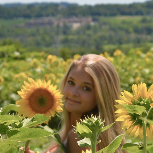 Bailey Tietz