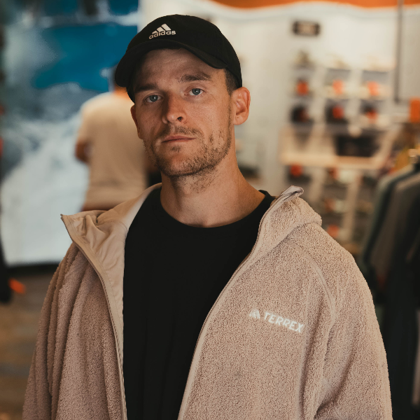 Colin Varanyak
