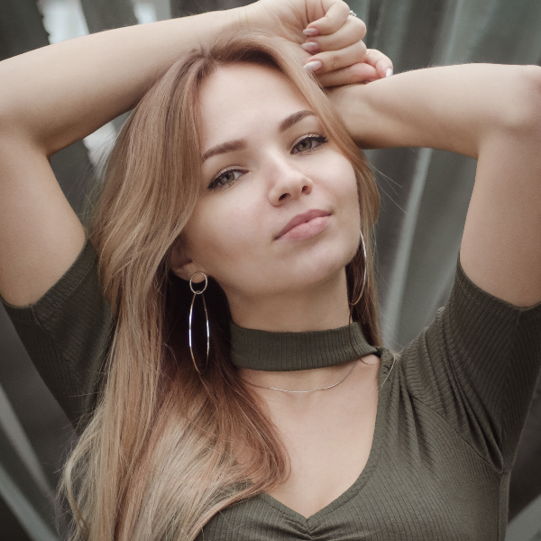 Yana Khymchenko