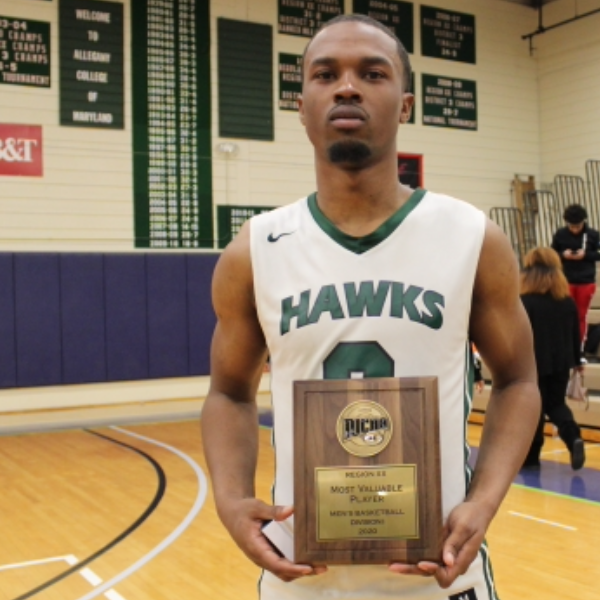 Tyrin Hollis