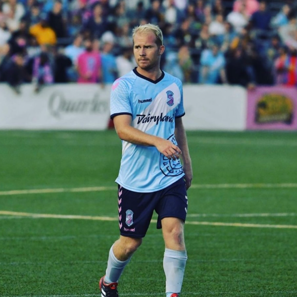 Eric Leonard