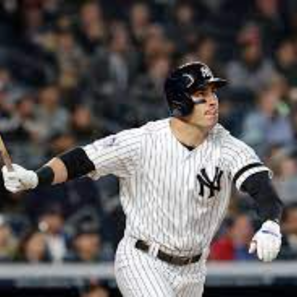 Mike Tauchman