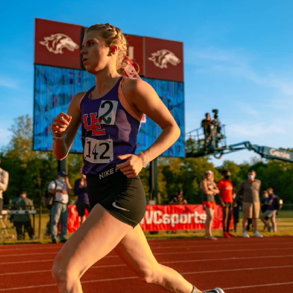 Anna Lowry