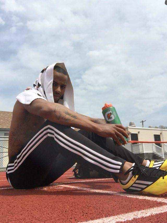Daron Jones