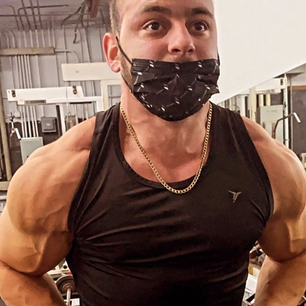 Adrián Hernández