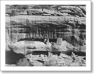 Cliff dwellings, "Mesa Verde National Park,"...