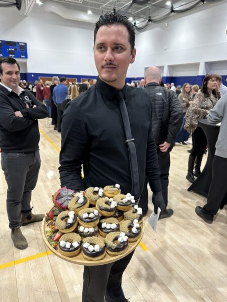 5E6D1D9D-A1ED-4D91-A23A-51A104B8CF11_1_105_c