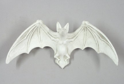 VAMPIRE BAT WALL HANGING