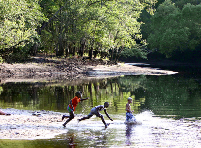 Connecting to South Carolina's Black River Open Space Institute (enUS)
