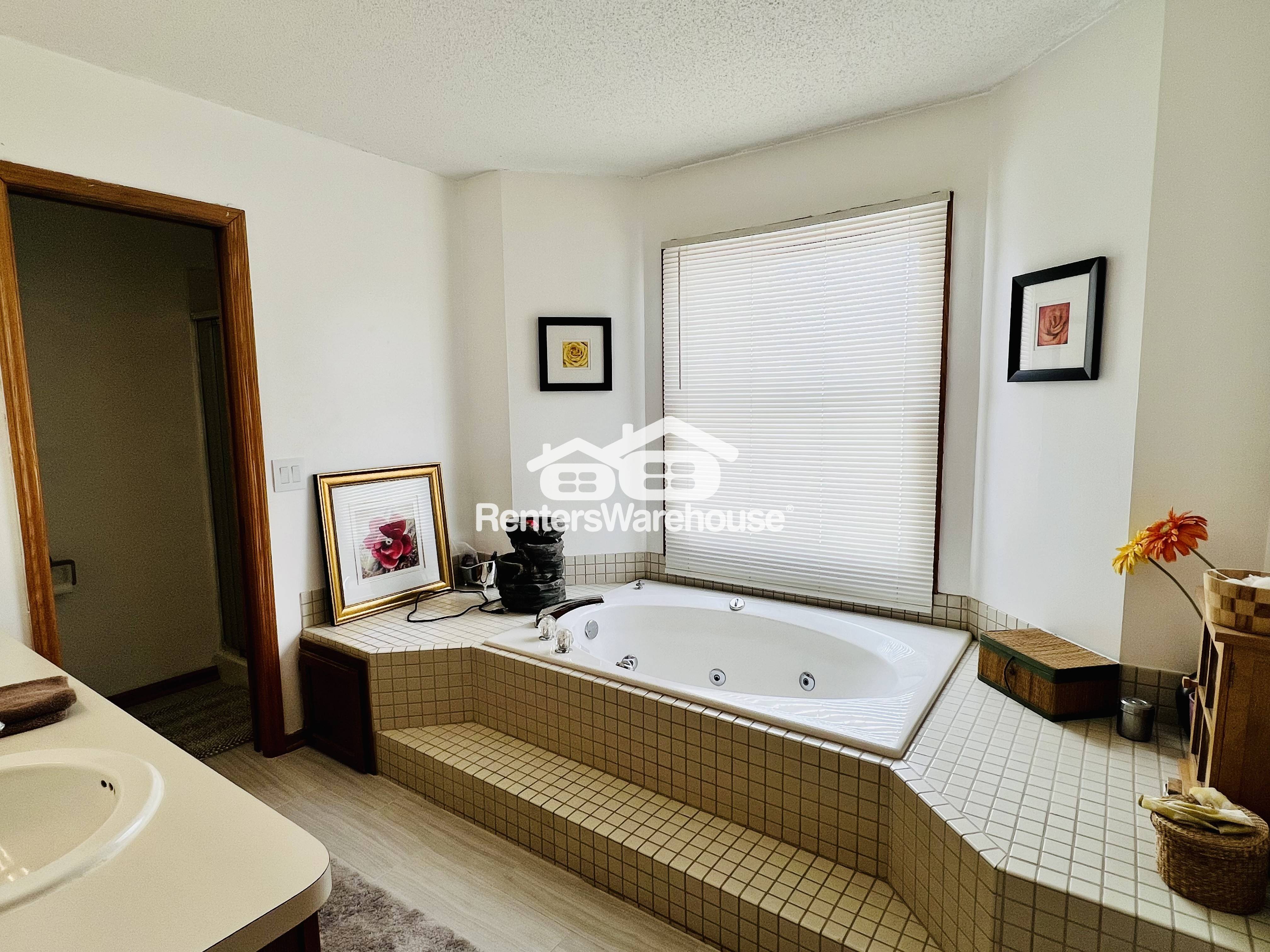 Marketplace Property