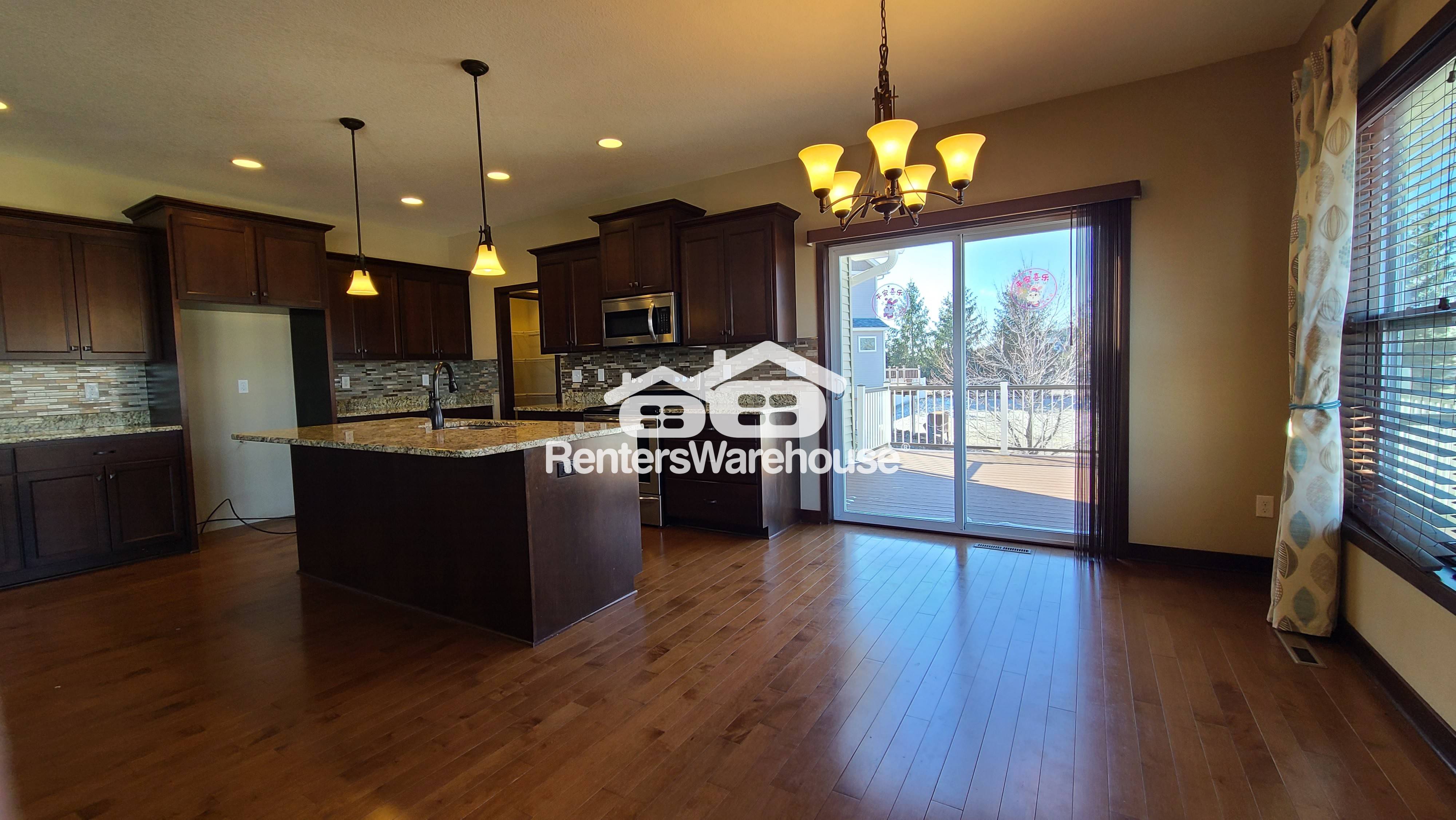 Marketplace Property