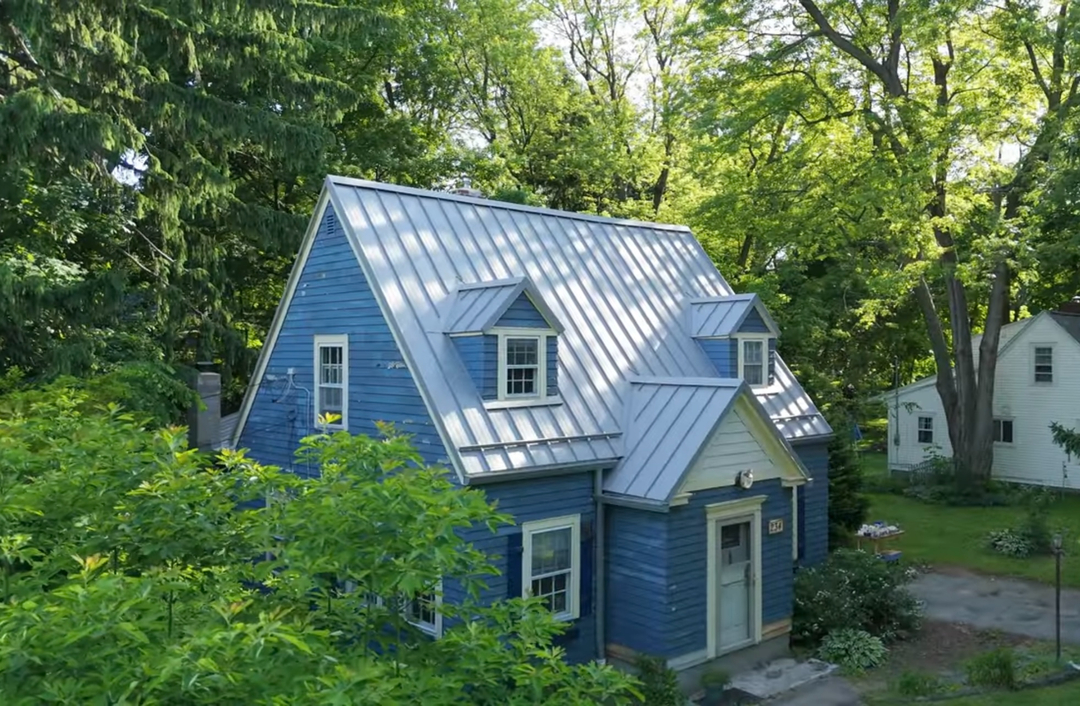 Tall Pines Roofing Inc. Image