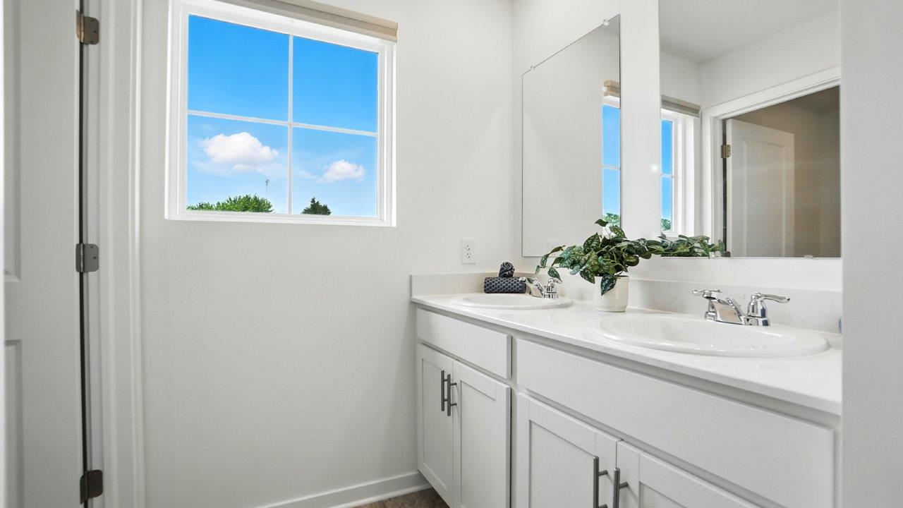 Ludlow Ridge by D.R. Horton Image